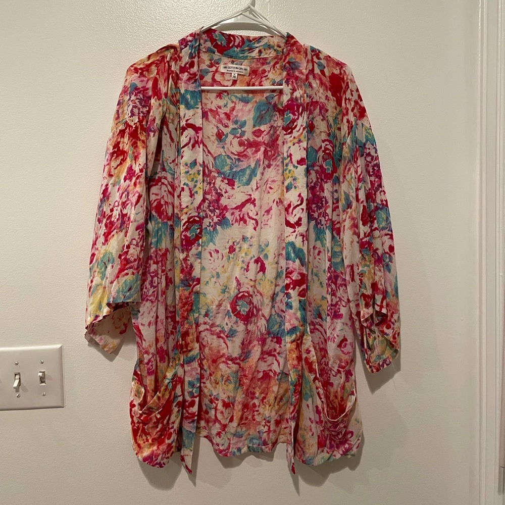 Cotton On / floral kimono / size medium
